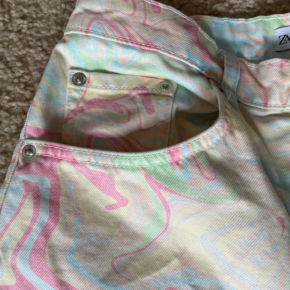 Zara High Rise Marble print shirts - Picture 2 of 7